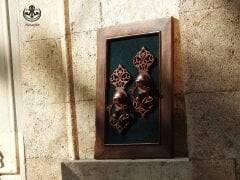 Kapı Tokmağı Çiftli (Rölyef Pano)